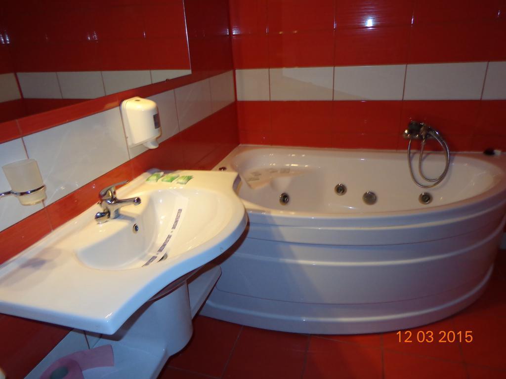 Hotel Cygnus Τουλσέα Δωμάτιο φωτογραφία